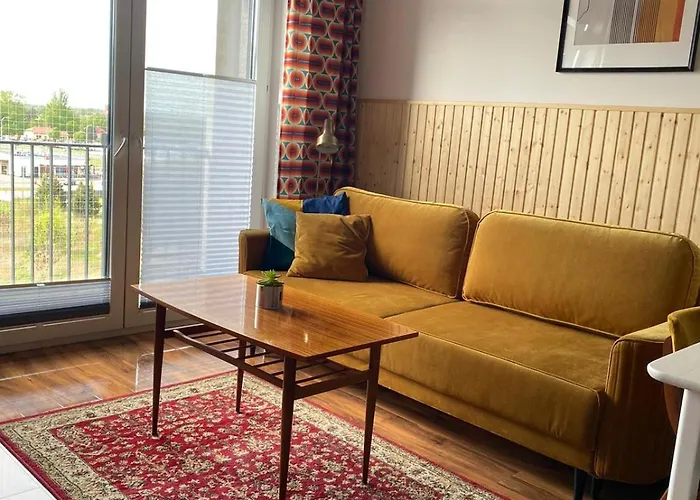 Lux Lotnisko * Vratislav